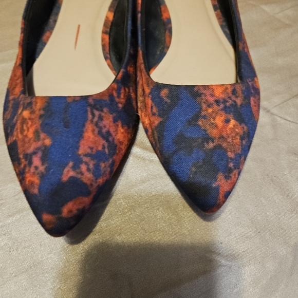 Call it Spring red & blue paint splatter heavy fabric flats, women's size 8 - Picture 4 of 6